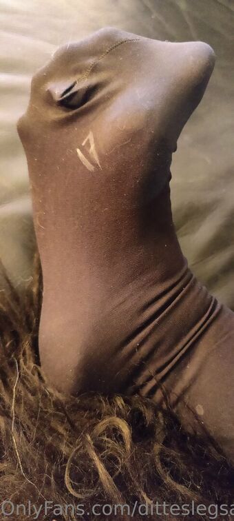 ditteslegsandfeet