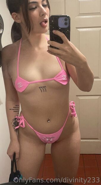 divinity233 Nude Leaks OnlyFans Photo 10