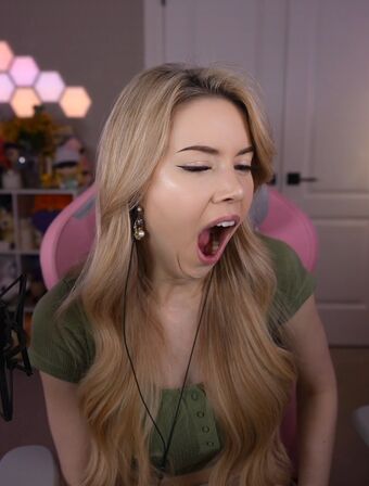Dizzykitten