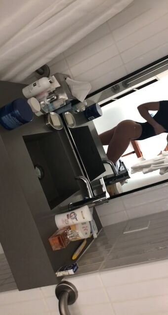Dove-cameron