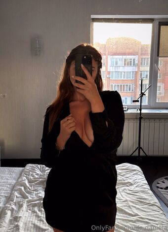 dr_daniela Nude Leaks OnlyFans Photo 48