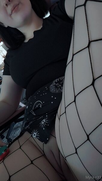 dreamy_goth