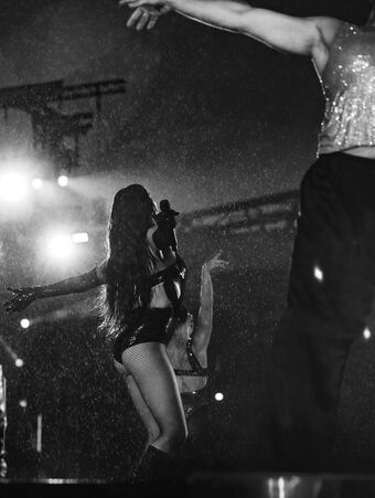 Dua-lipa