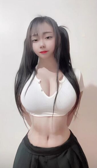 eimiruwu Nude Leaks OnlyFans Photo 75