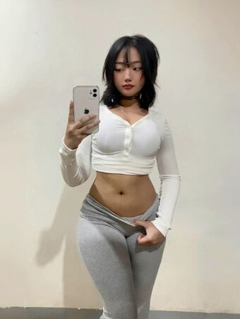 eimiruwu Nude Leaks OnlyFans Photo 84