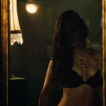 Eiza Gonzalez