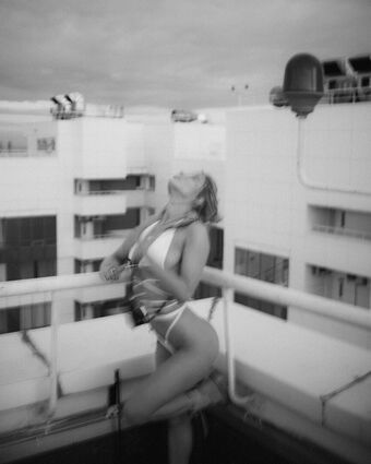 Ekrnw Nude Leaks OnlyFans Photo 18