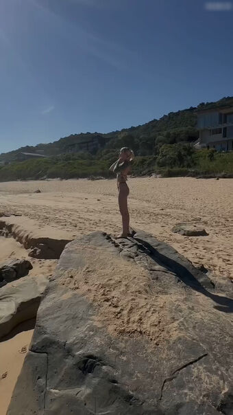 Ela Rausch , Raphaela