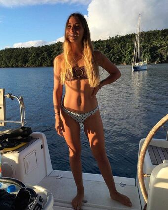 Elayna Carausu Nude Leaks OnlyFans Photo 59