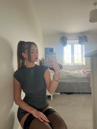 Ella Read Nude Leaks OnlyFans Photo 1