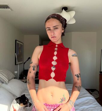 ellaemhoff Nude Leaks OnlyFans Photo 9