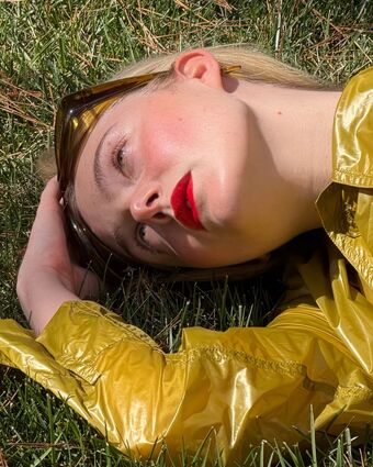 Elle-fanning Nude Leaks OnlyFans Photo 1376