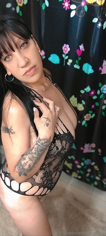 elle_switch Nude Leaks OnlyFans Photo 12