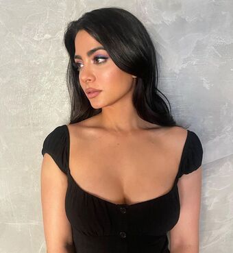 Emeraude Toubia Nude Leaks OnlyFans Photo 79