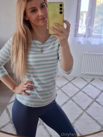 emi_lila