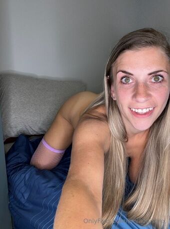emiaddisonx Nude Leaks OnlyFans Photo 32