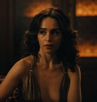 Emilia-clarke Nude Leaks OnlyFans Photo 542