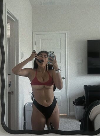 Emiliatorres55