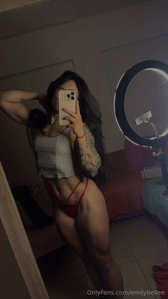 emilybellee