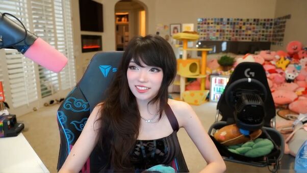 Emiru Nude Leaks OnlyFans Photo 1655