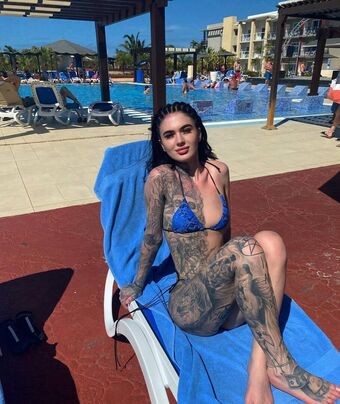 emisguilty Nude Leaks OnlyFans Photo 1