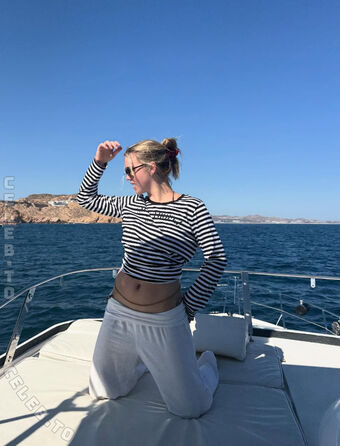 Emma-brooks Nude Leaks OnlyFans Photo 859