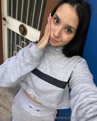 emma_jayi