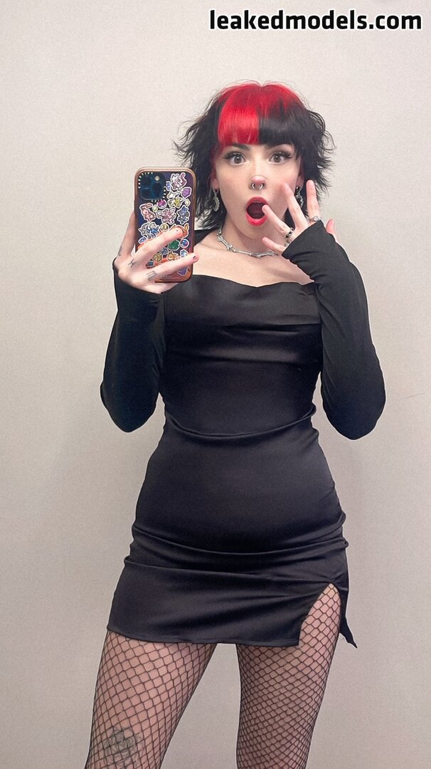 Emma Langevin / emmalangevin / emmalangevinxo Nude Leaks OnlyFans Photo