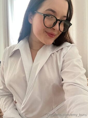 emy_buns Nude Leaks OnlyFans Photo 33