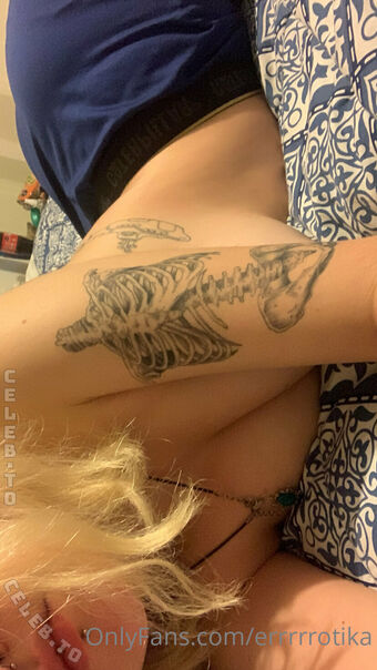 errrrotika Nude Leaks OnlyFans Photo 14
