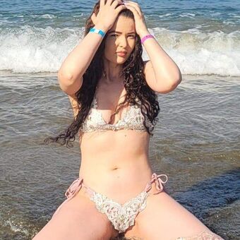 Estefy Gonzalez Campos Nude Leaks OnlyFans Photo 18