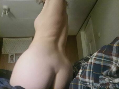 ev3lina Nude Leaks OnlyFans Photo 19