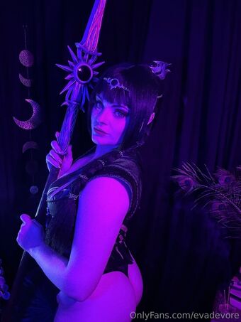 evadevore Nude Leaks OnlyFans Photo 3