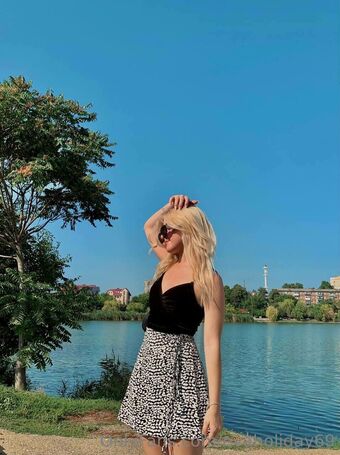 Evaholiday69