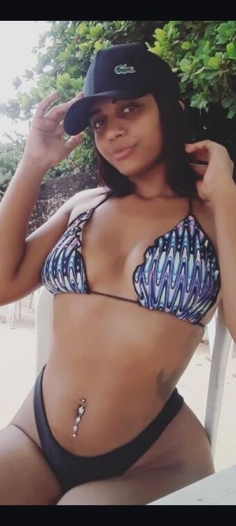 Fabiana Gomes Nude Leaks OnlyFans Photo 5