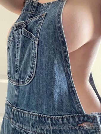 fakekneecaps Nude Leaks OnlyFans Photo 41