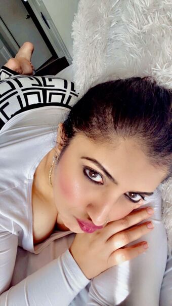 fatima.sara786 Nude Leaks OnlyFans Photo 1