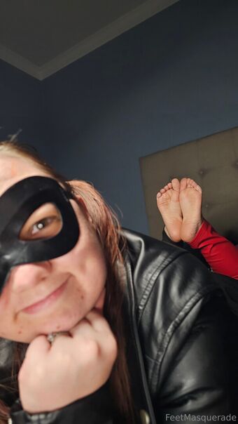 feetmasquerade