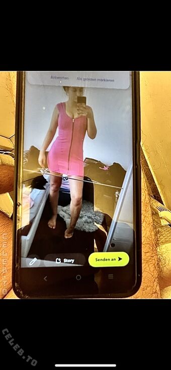 Feets Nude Leaks OnlyFans Photo 7