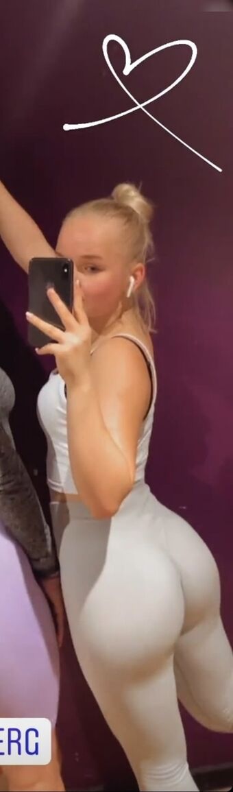 Fiona Kaiser Nude Leaks OnlyFans Photo 2