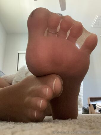 flexem.feet Nude Leaks OnlyFans Photo 14