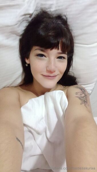 flordesakuraa Nude Leaks OnlyFans Photo 17