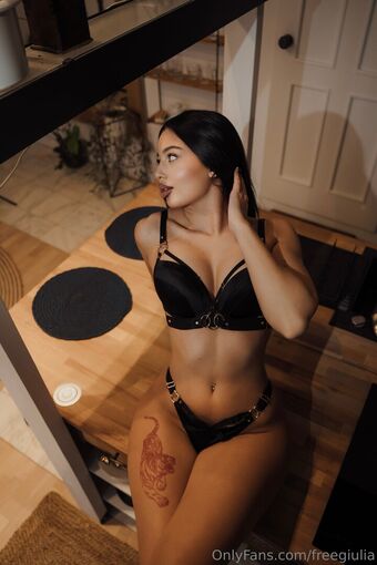 freegiulia Nude Leaks OnlyFans Photo 33