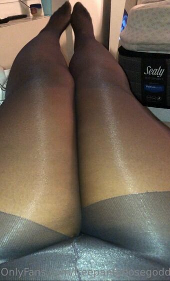 freepantyhosegoddess