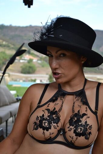 fresahache Nude Leaks OnlyFans Photo 11