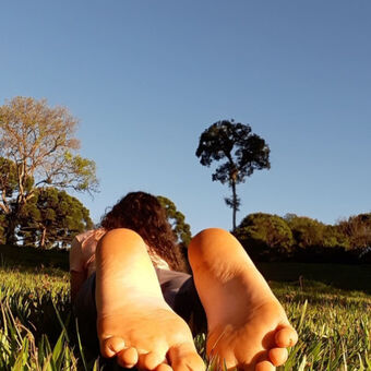 Friend's Pretty Feet Nude Leaks OnlyFans Photo 19