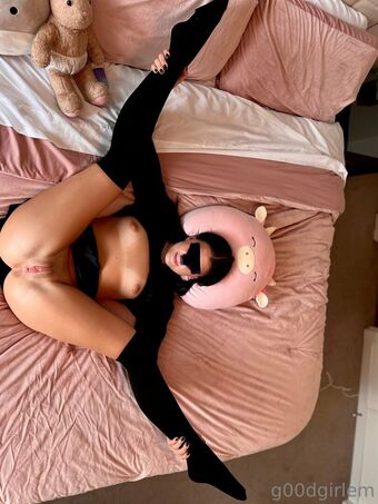 G00dgirlem Nude Leaks OnlyFans Photo 10