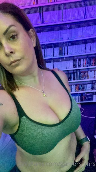 gamers_mrs Nude Leaks OnlyFans Photo 18
