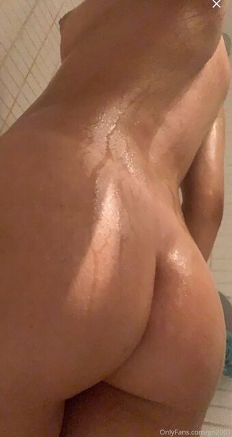 gb2001 Nude Leaks OnlyFans Photo 9