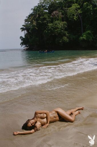 Geena Rocero Nude Leaks OnlyFans Photo 25